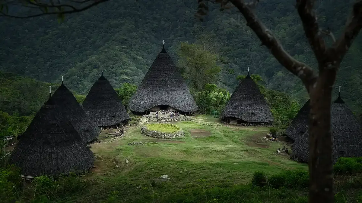 Traditional Indonesian timber construction