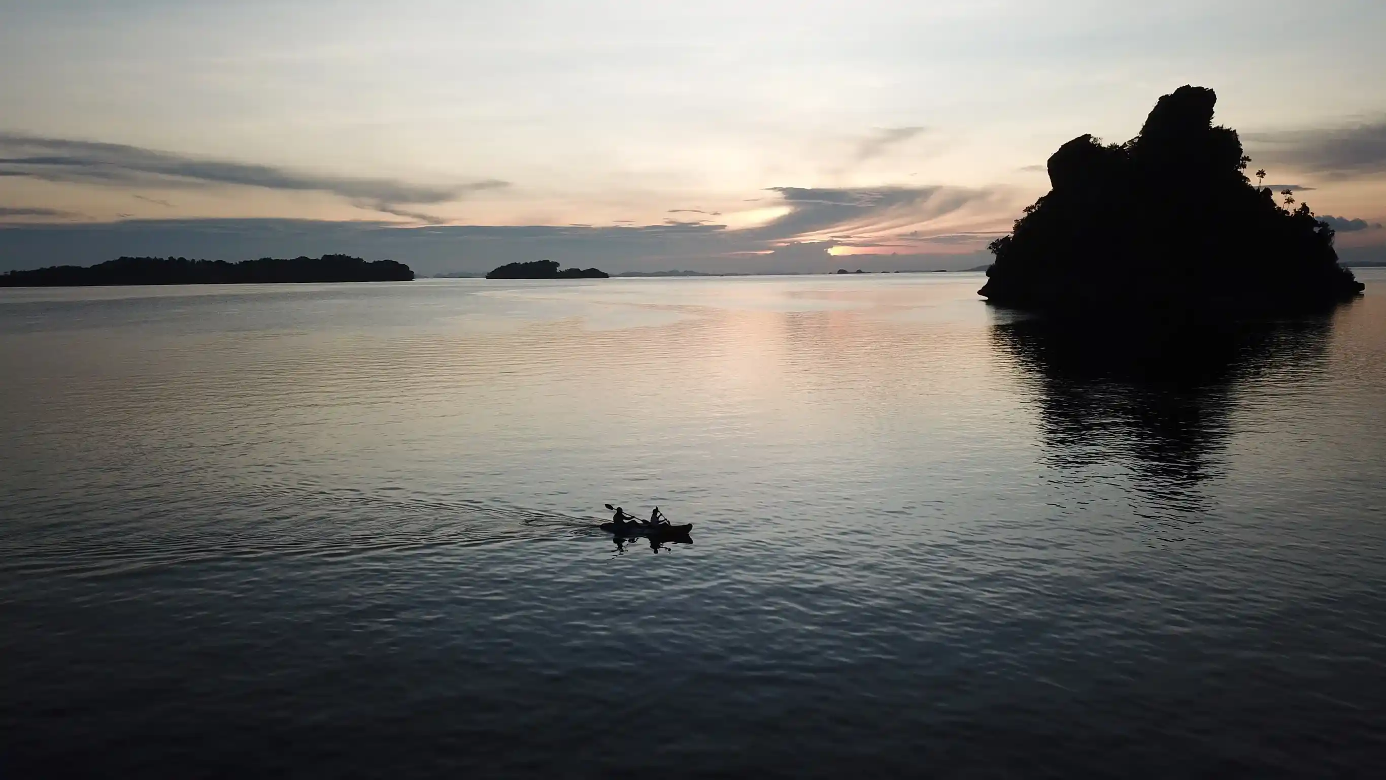Top 5 Raja Ampat Routes for Yachts from Bali Boat Building Companies